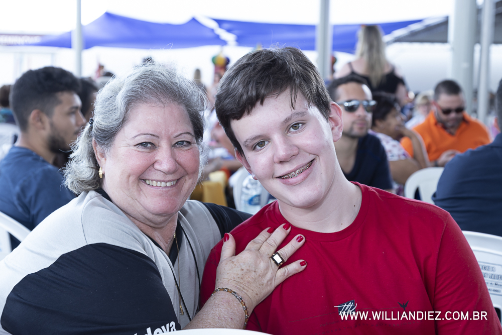 Porco-no-rolete-fiat-padova-sertaozinho