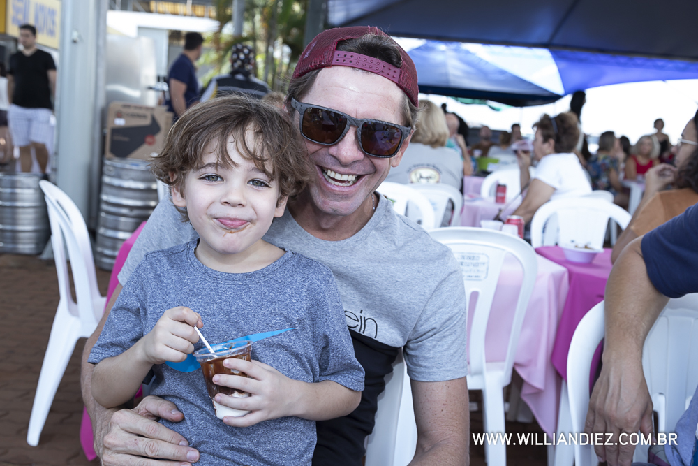 Porco-no-rolete-fiat-padova-sertaozinho