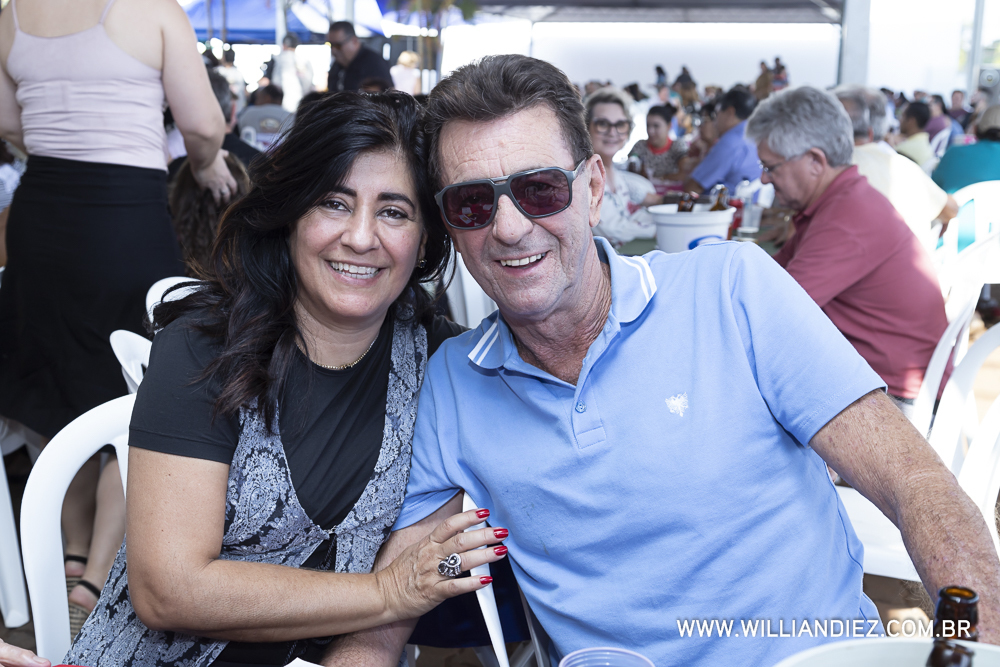 Porco-no-rolete-fiat-padova-sertaozinho