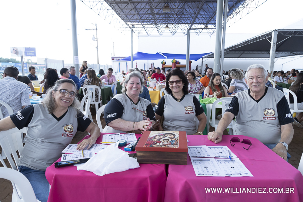 Porco-no-rolete-fiat-padova-sertaozinho