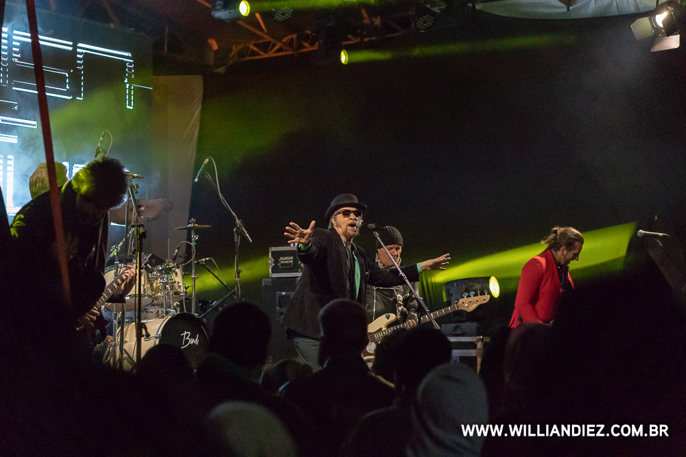 banda-camisa-de-venus