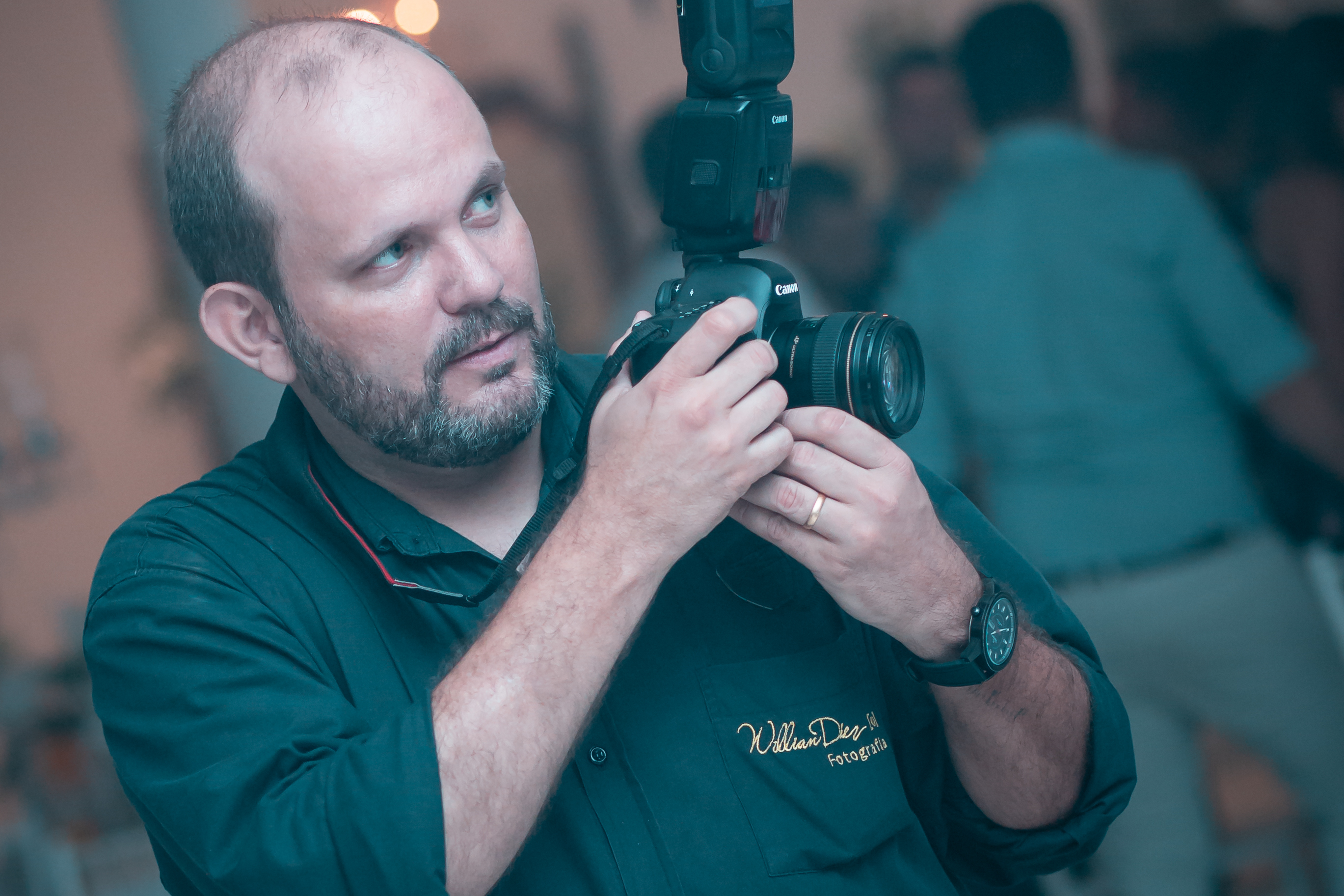 Sobre Willian Diez Fotógrafo de Casamento, Ensaio Gestantes, Aniversario Infantil, 15 Anos, Eventos Sociais, Fotógrafo Publicitário