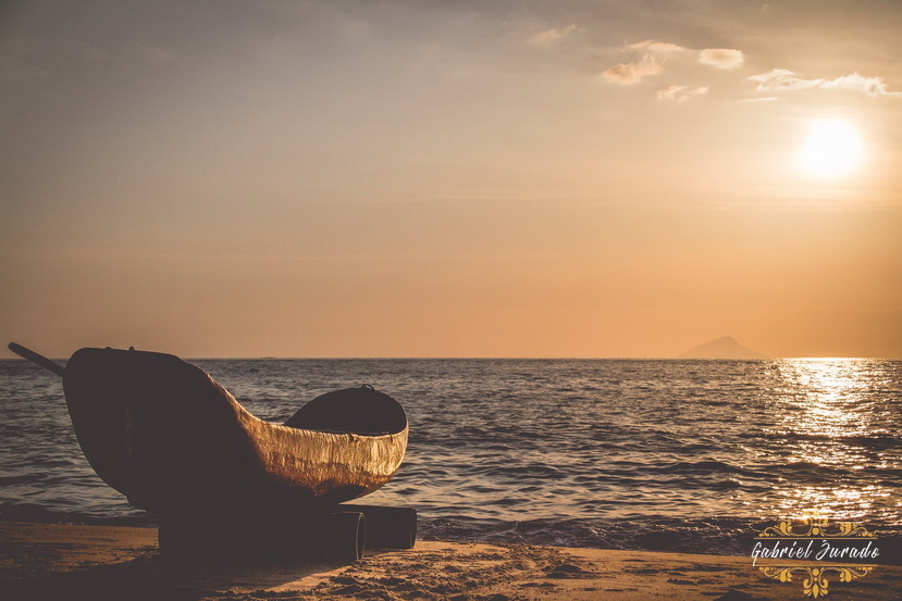 Arte Caiçara
Praia de Pauba
