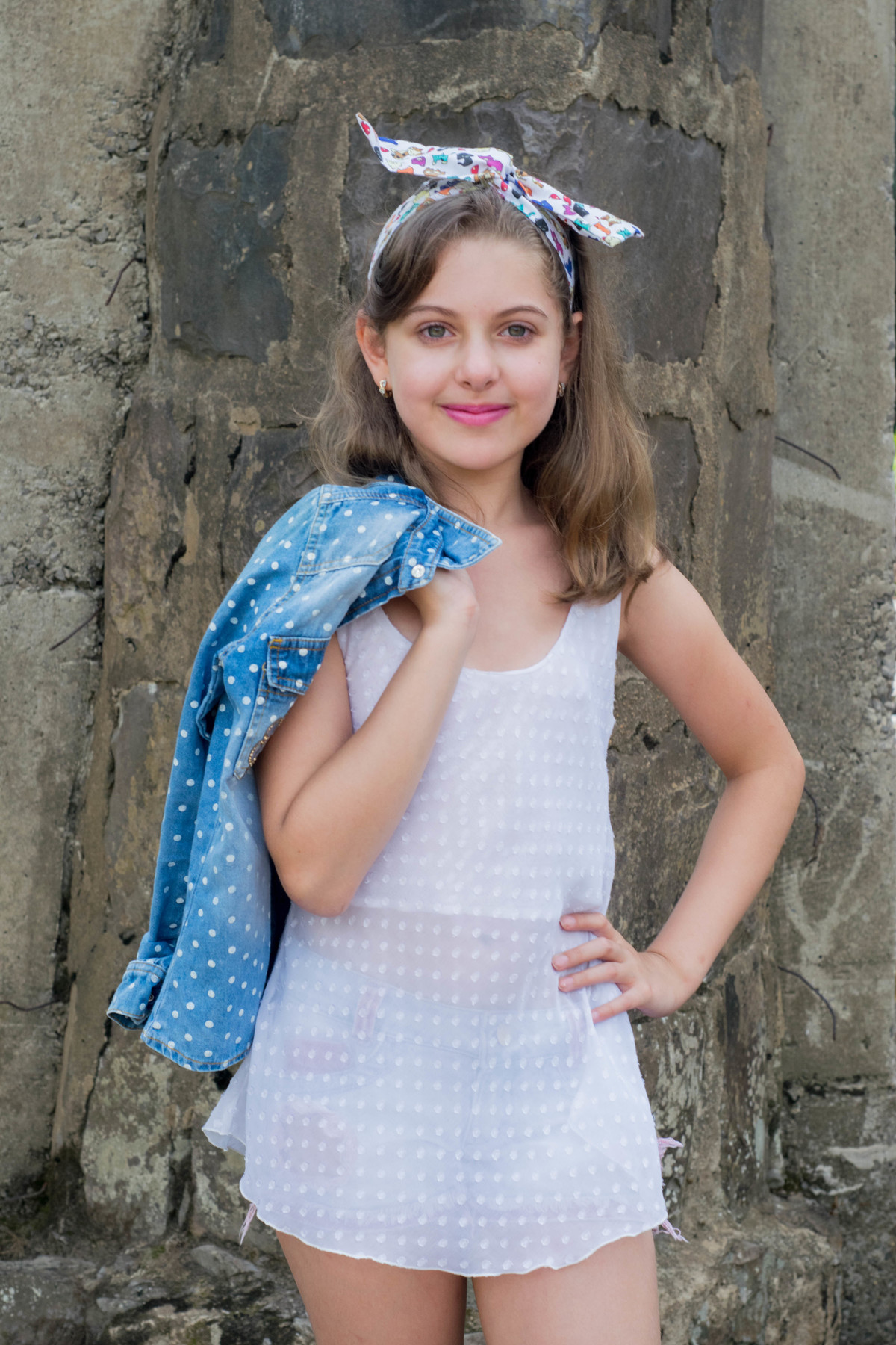 Lara Genz Hoffmann - 10 anos - book - externo