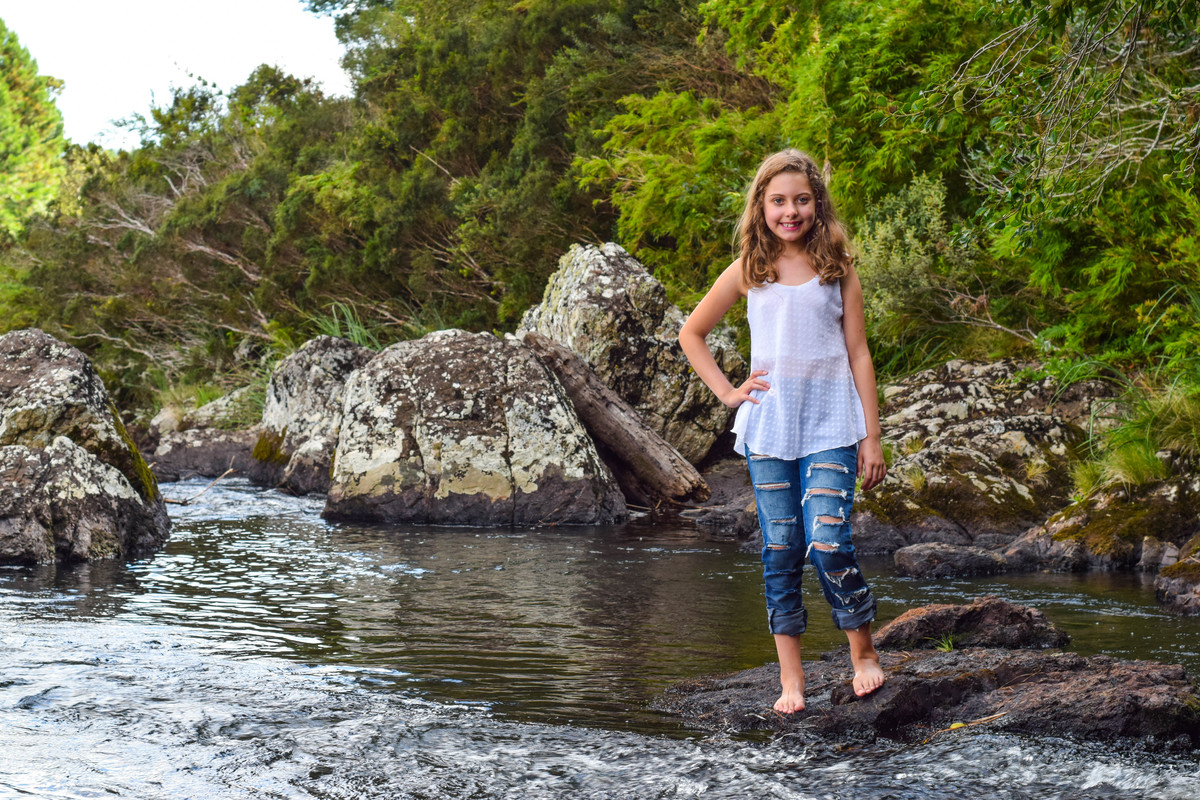 Lara Genz Hoffmann - 10 anos - book - externo