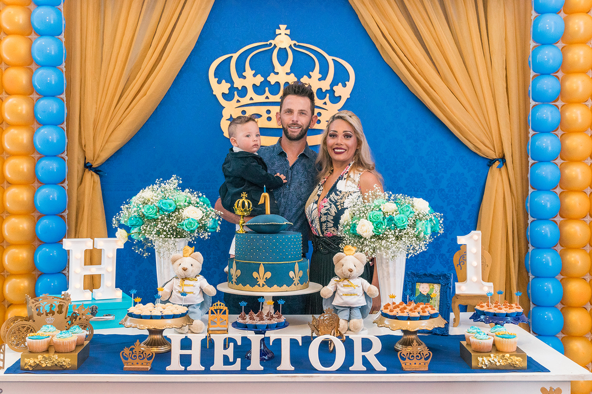 Aniversário - Heitor - 01 ano - Birthday - Menino - Guri - Boy - Happy Birthday - Família - Fotografia Documental - Príncipe - Prince - Festa