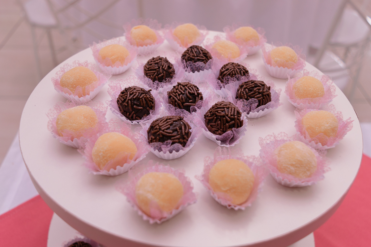brigadeiro e beijinho