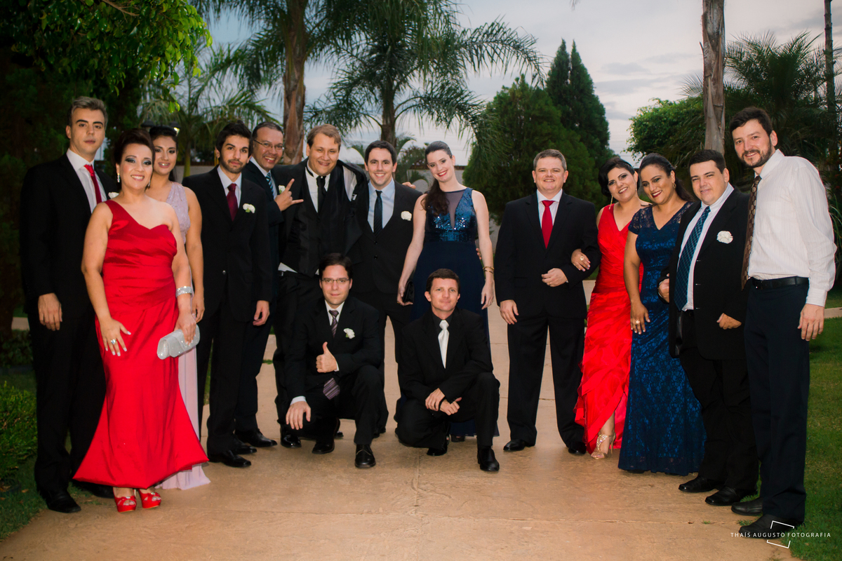 Casamento realizado na cidade de Bauru.SP, make nas Camillas e casamento na chácara santa felicidade, wedding Carmecy & Paulo Tonon, fotos Thais Augusto Fotografia, fotógrafa na cidade de Bauru-SP, fotos com autoria e criatividade emoção fotos espontâneas