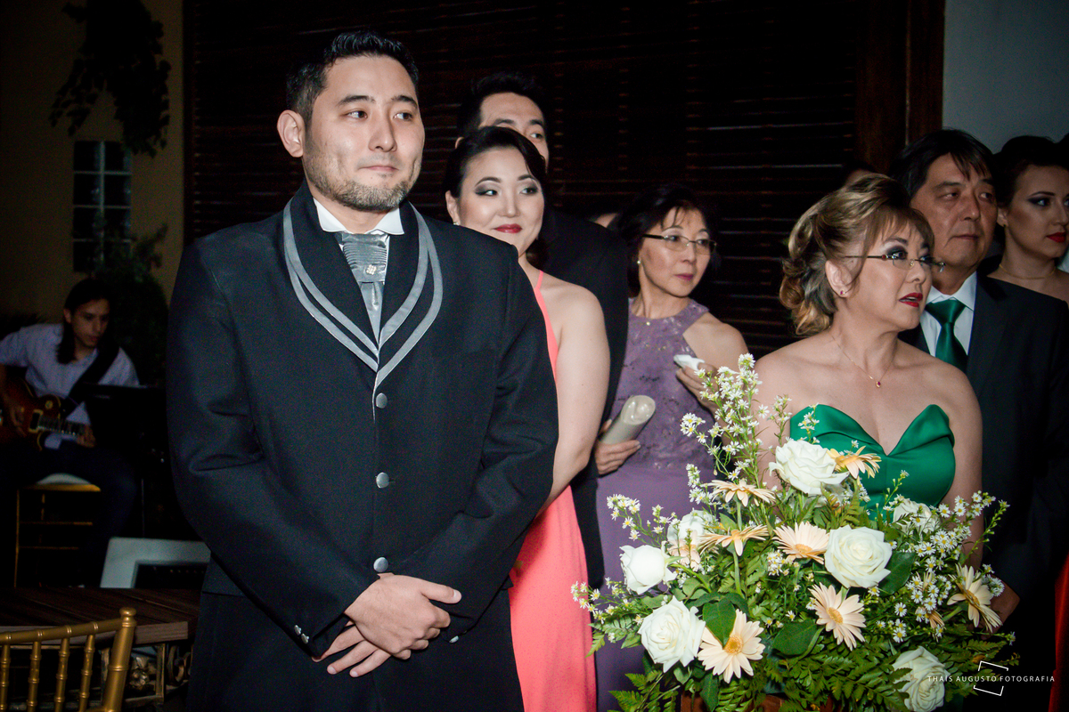 casamento budista em bauru raphaela e milton, fotos espontâneas e criativas salão de festas e cerimonia no Espaço Berbel, casamento japonês, religião budista cheio de amor fotos de Thais Augusto Fotografia de eventos e casamentos foto autoral e espontânea