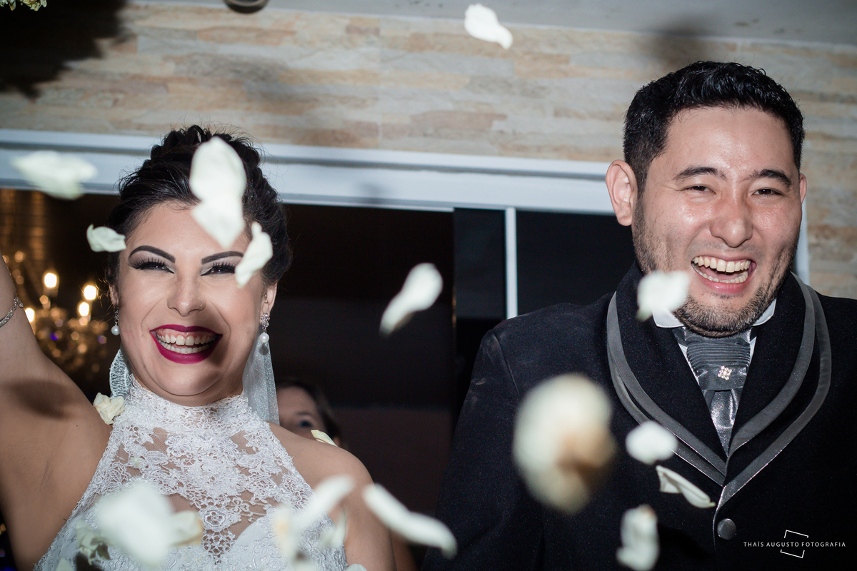 casamento budista em bauru raphaela e milton, fotos espontâneas e criativas salão de festas e cerimonia no Espaço Berbel, casamento japonês, religião budista cheio de amor fotos de Thais Augusto Fotografia de eventos e casamentos foto autoral e espontânea