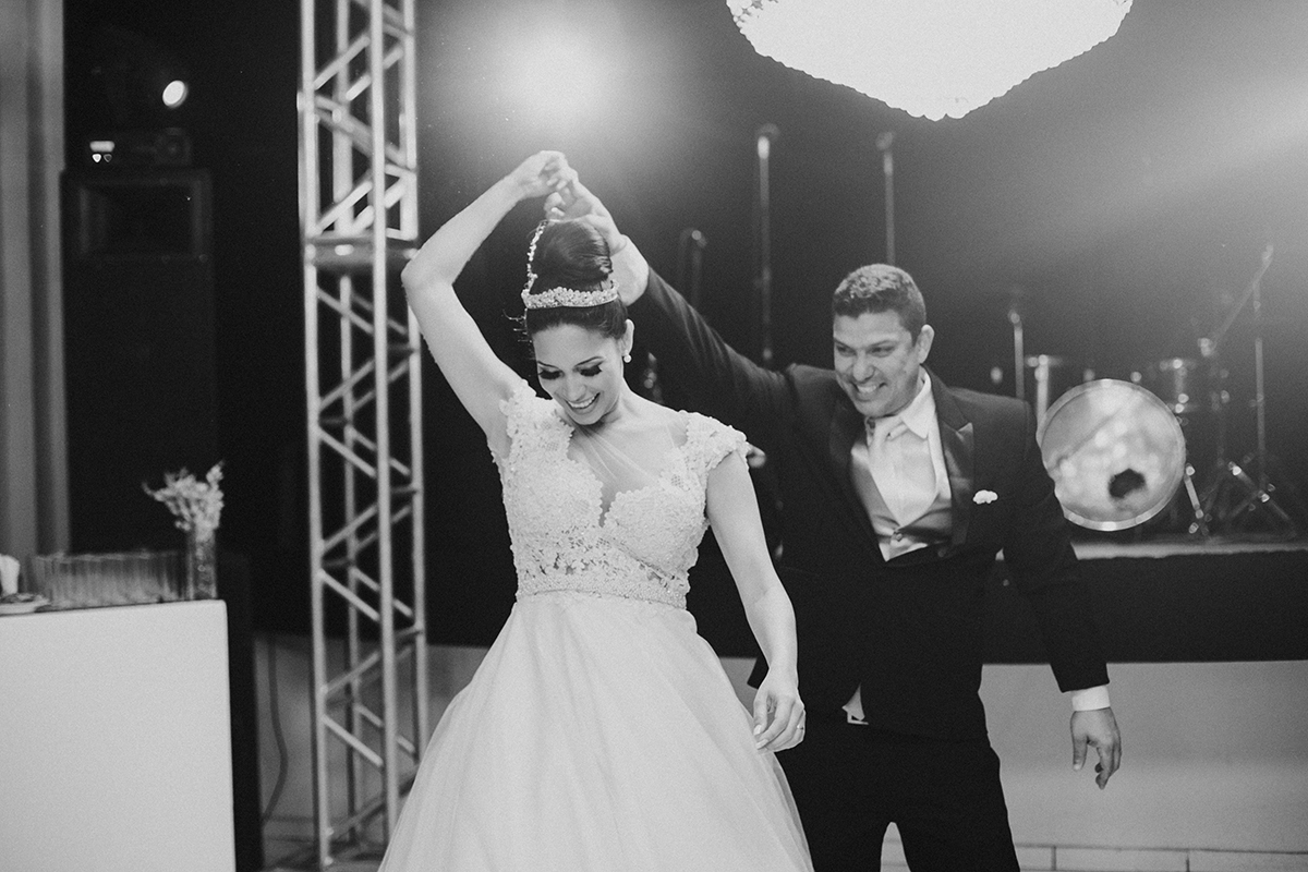 Casamento Maricá RJ Espaço Zen Maricá Making Off Noiva Rotary Club de Maricá Noivos Casamento Noite 