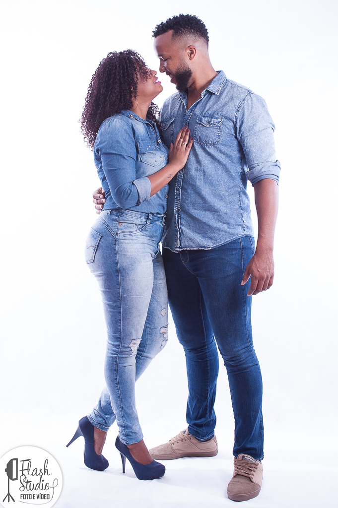 ensaio de casal em estudio, no rio de janeiro