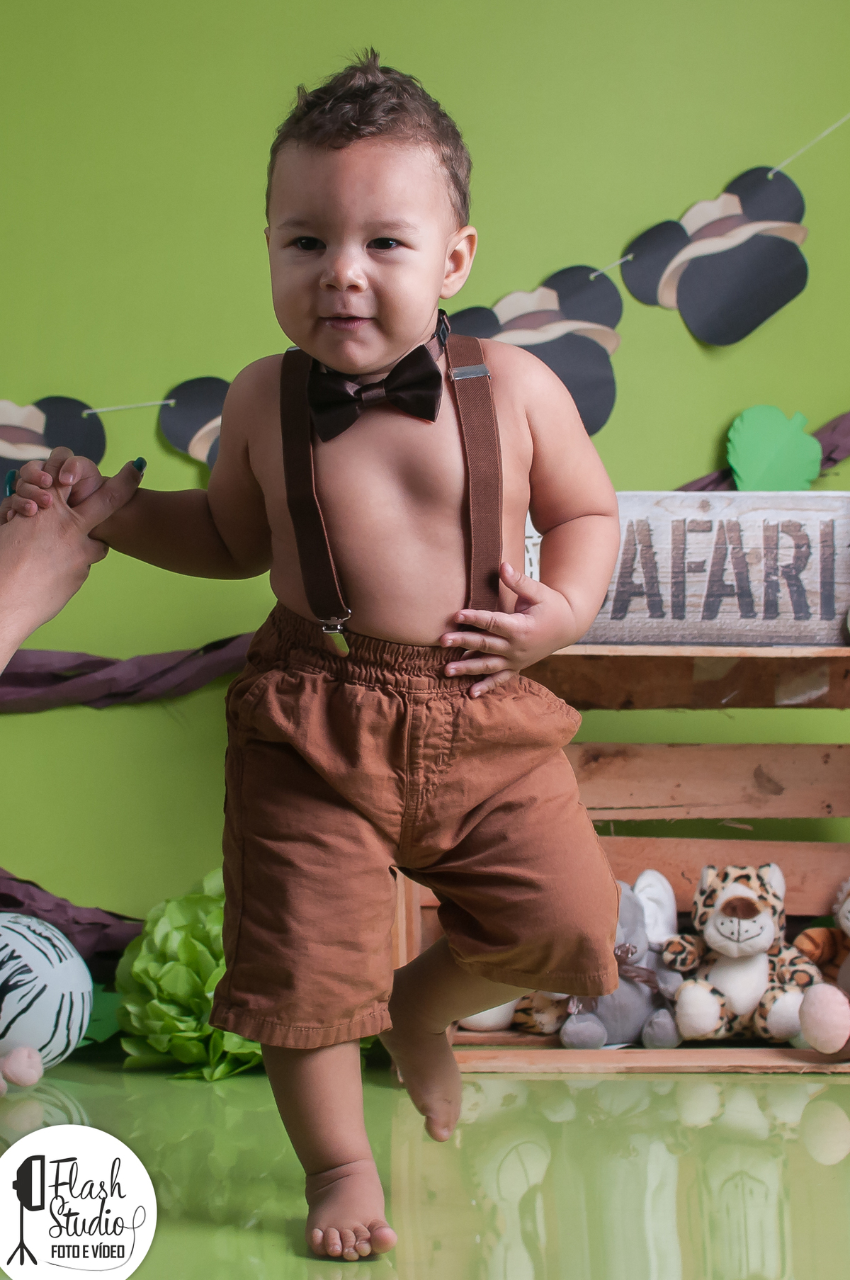 baby fofo em smash the cake / cake smash, do mickey safari no rio de janeiro