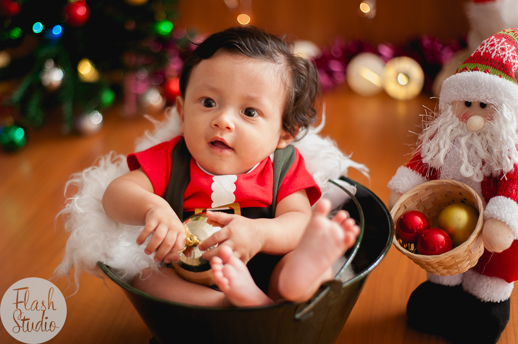 bebe sorrindo em ensaio fotografico no rio de janeiro