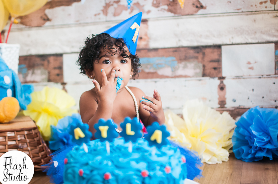 smash the cake da galinha pintadinha em estudio no rio de janeiro em bangu