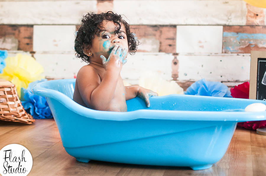 hora do banho em smash the cake da galinha pintadinha em estudio no rio de janeiro em bangu