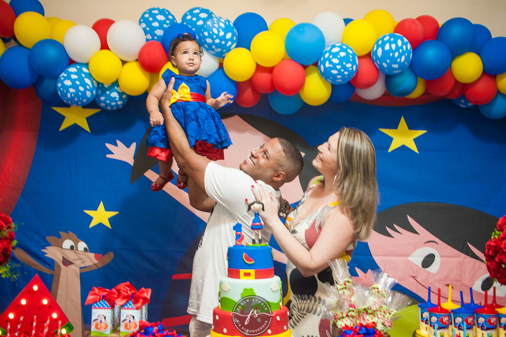 bebe e pais em festa de 1 aninho, do show da luna em campo grande, rio de janeiro