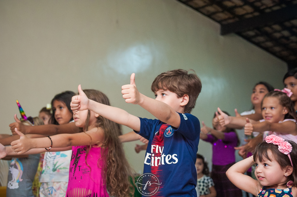 dançando tchutchuê em festa de 1 aninho, do show da luna em campo grande, rio de janeiro