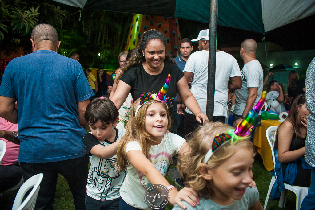 trenzinho de criança em festa de 1 aninho, do show da luna em campo grande, rio de janeiro