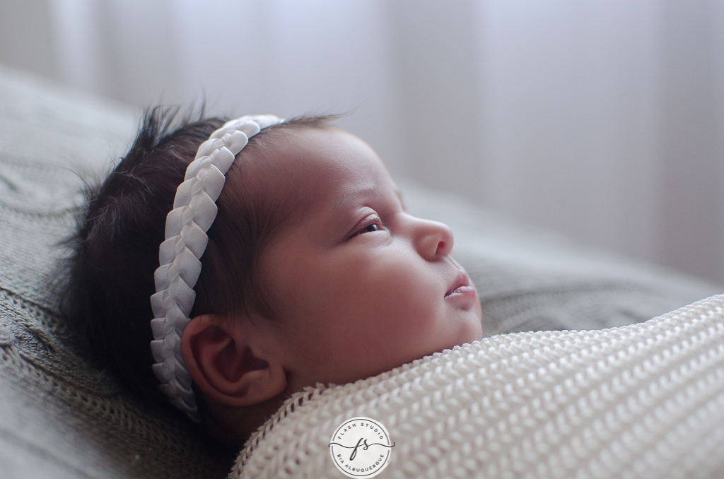 foto de ensaio newborn em estudio no rio de janeiro, em bangu