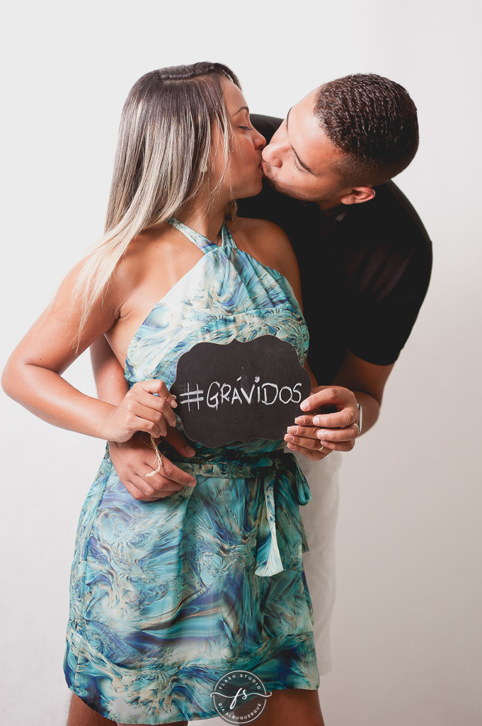 gravidos em ensaio de gestante em estudio, em bangu no rio de janeiro 