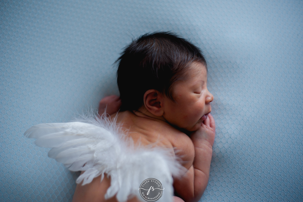 anjo em ensaio newborn, recem nascido, no nosso estudio em bangu, rio de janeiro