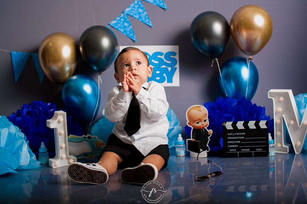 bebe super fofo em smash the cake do poderoso chefinho no rio de janeiro