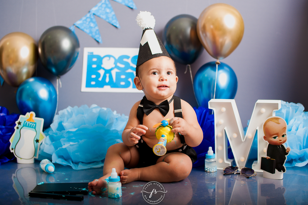 menino em smash the cake do poderoso chefinho no rio de janeiro