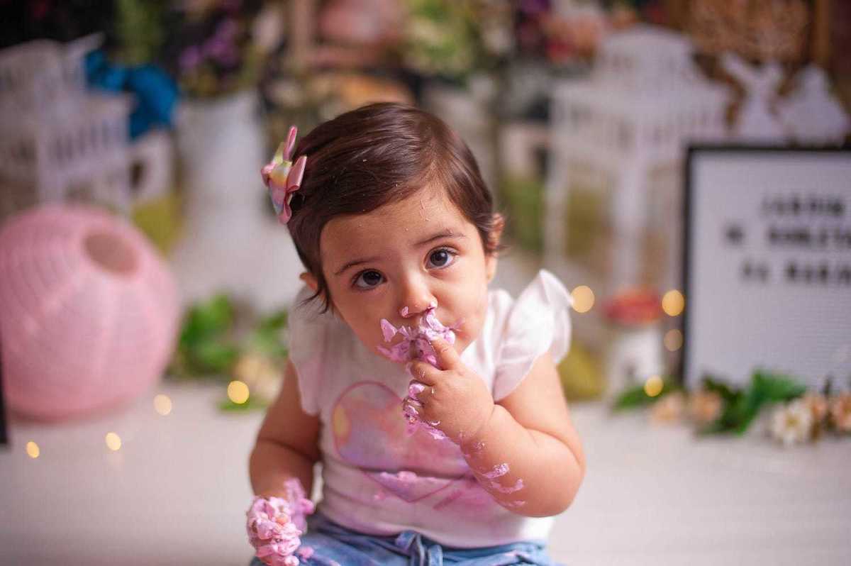 baby comento bolo em smash the cake tema raio de sol, em estudio no rio de janeiro, bangu