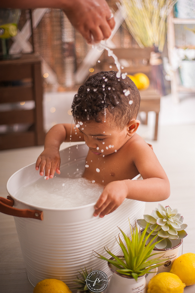 bagunça em ensaio do limãzinho  limonada em estudio no rio de janeiro, 