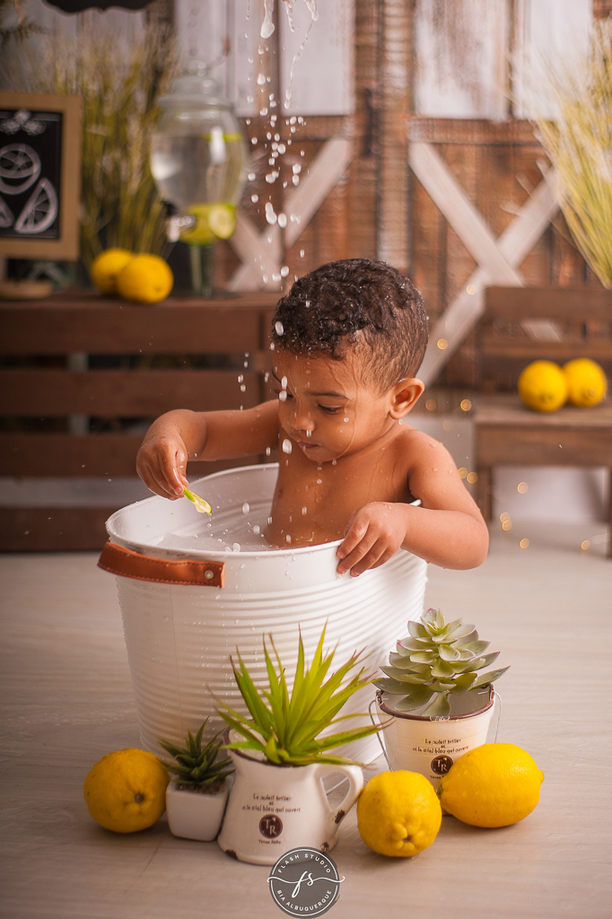 banho gostoso em ensaio do limãzinho  limonada em estudio no rio de janeiro, 
