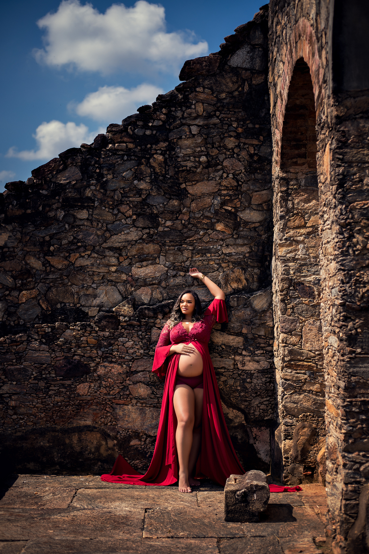 Ensaio gestante nas Ruínas de Rio Claro, à espera de Oliver.