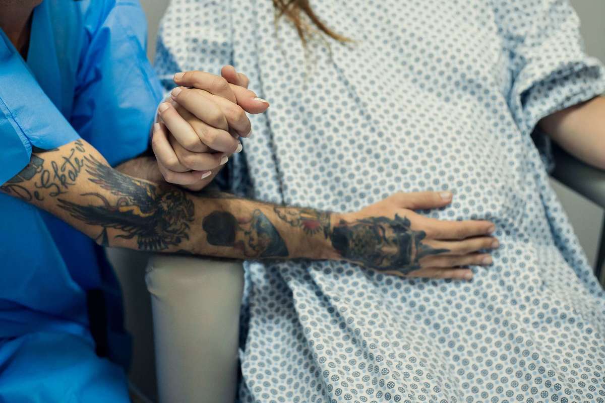 Fotografia de parto cesárea na Unimed Volta Redonda: Nascimento do Noah.