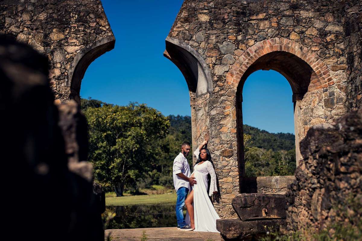 Ensaio Gestante nas Ruínas de Rio Claro, à espera do Heitor