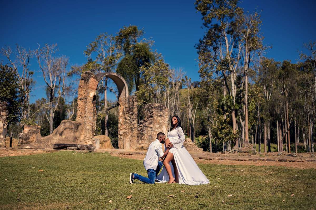 Ensaio Gestante nas Ruínas de Rio Claro, à espera do Heitor