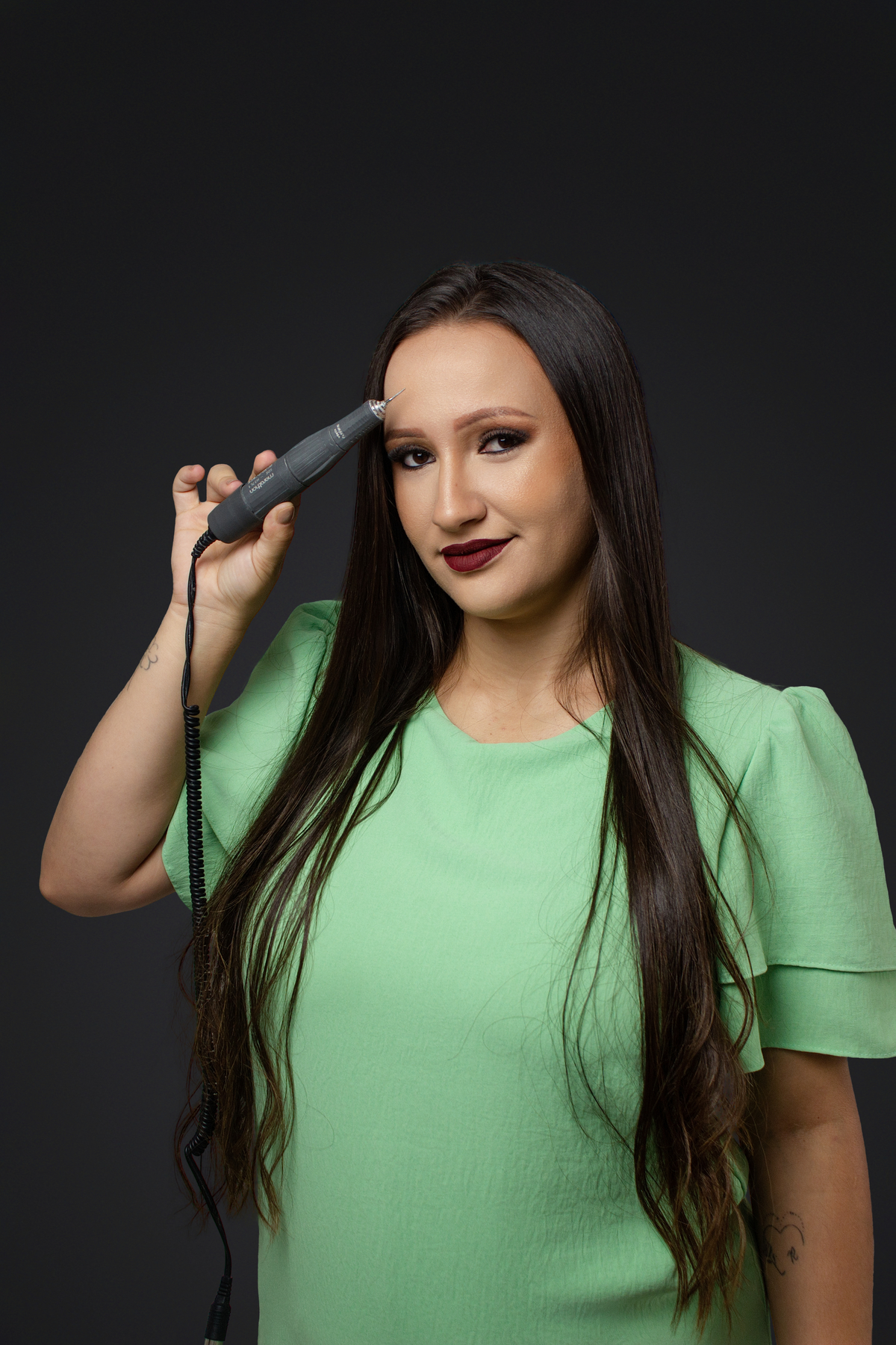 Ensaio Corporativo de Nail Designer no Estúdio em Matozinhos MG