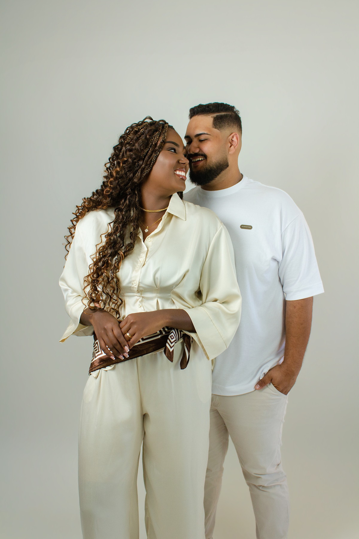 Ensaio de Casal da Cantora Keilla Junia do The Voice Brasil com o Esposo Lucas no Estúdio em Matozinhos MG