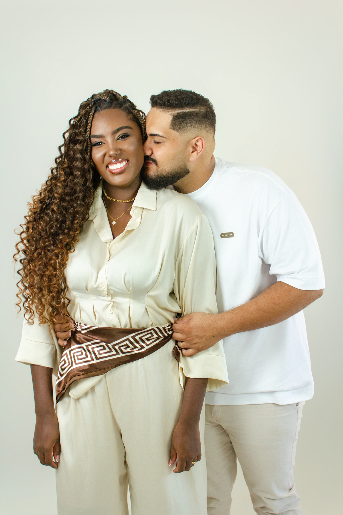 Ensaio de Casal da Cantora Keilla Junia do The Voice Brasil com o Esposo Lucas no Estúdio em Matozinhos MG