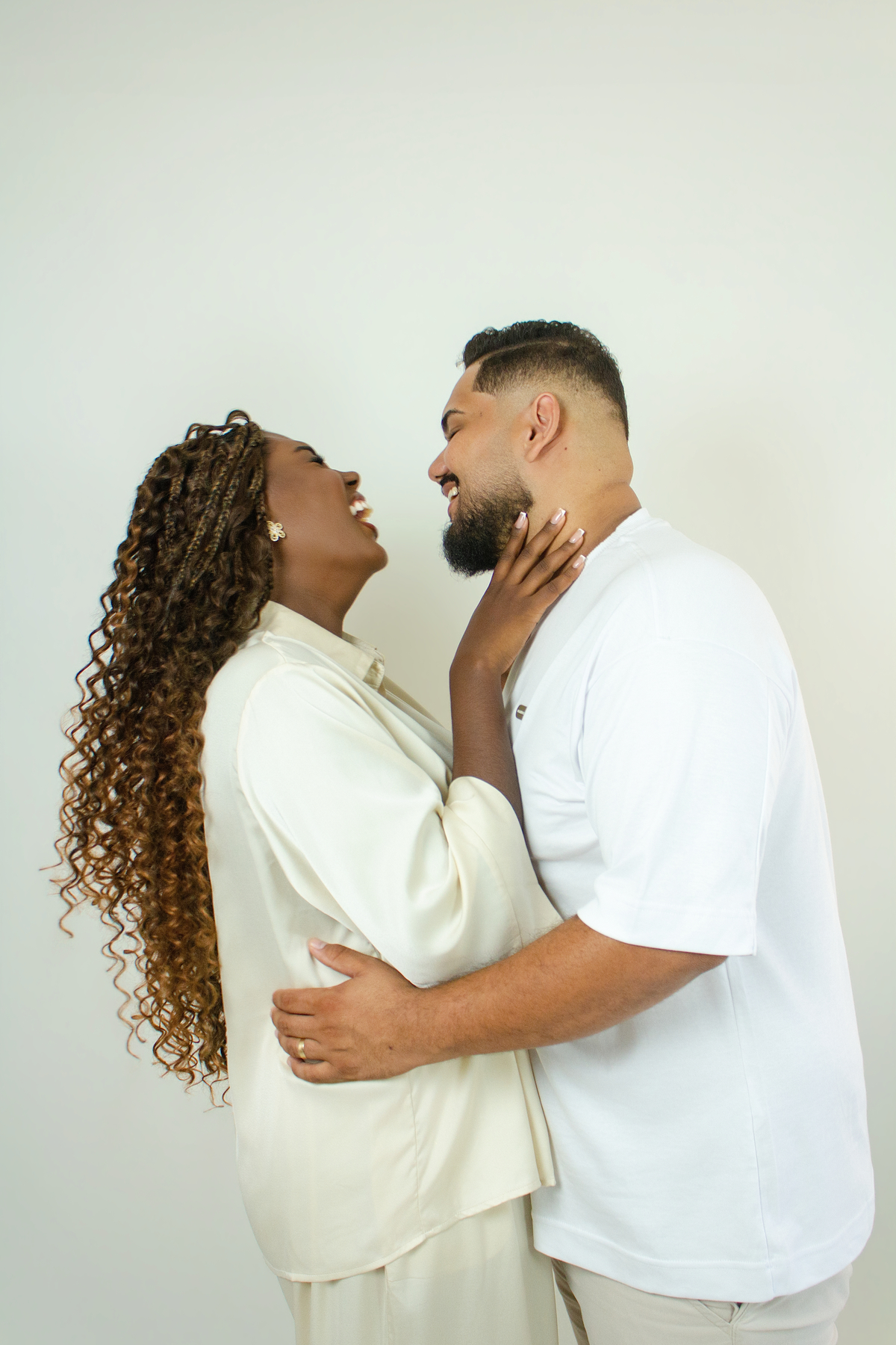 Ensaio de Casal da Cantora Keilla Junia do The Voice Brasil com o Esposo Lucas no Estúdio em Matozinhos MG