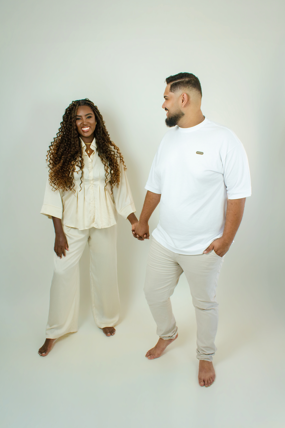 Ensaio de Casal da Cantora Keilla Junia do The Voice Brasil com o Esposo Lucas no Estúdio em Matozinhos MG