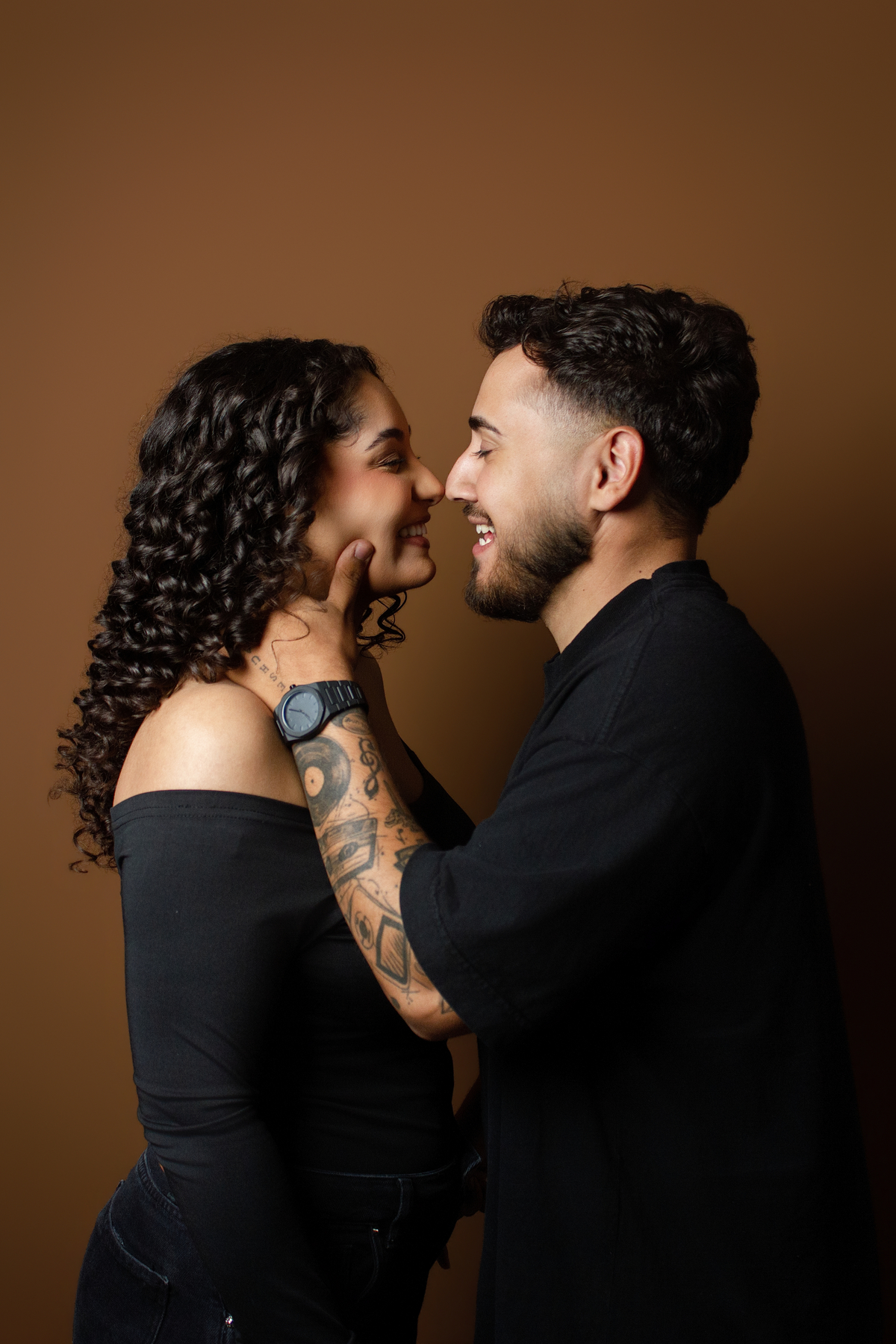 Ensaio de Casal Pré-Wedding no Estúdio em Matozinhos MG