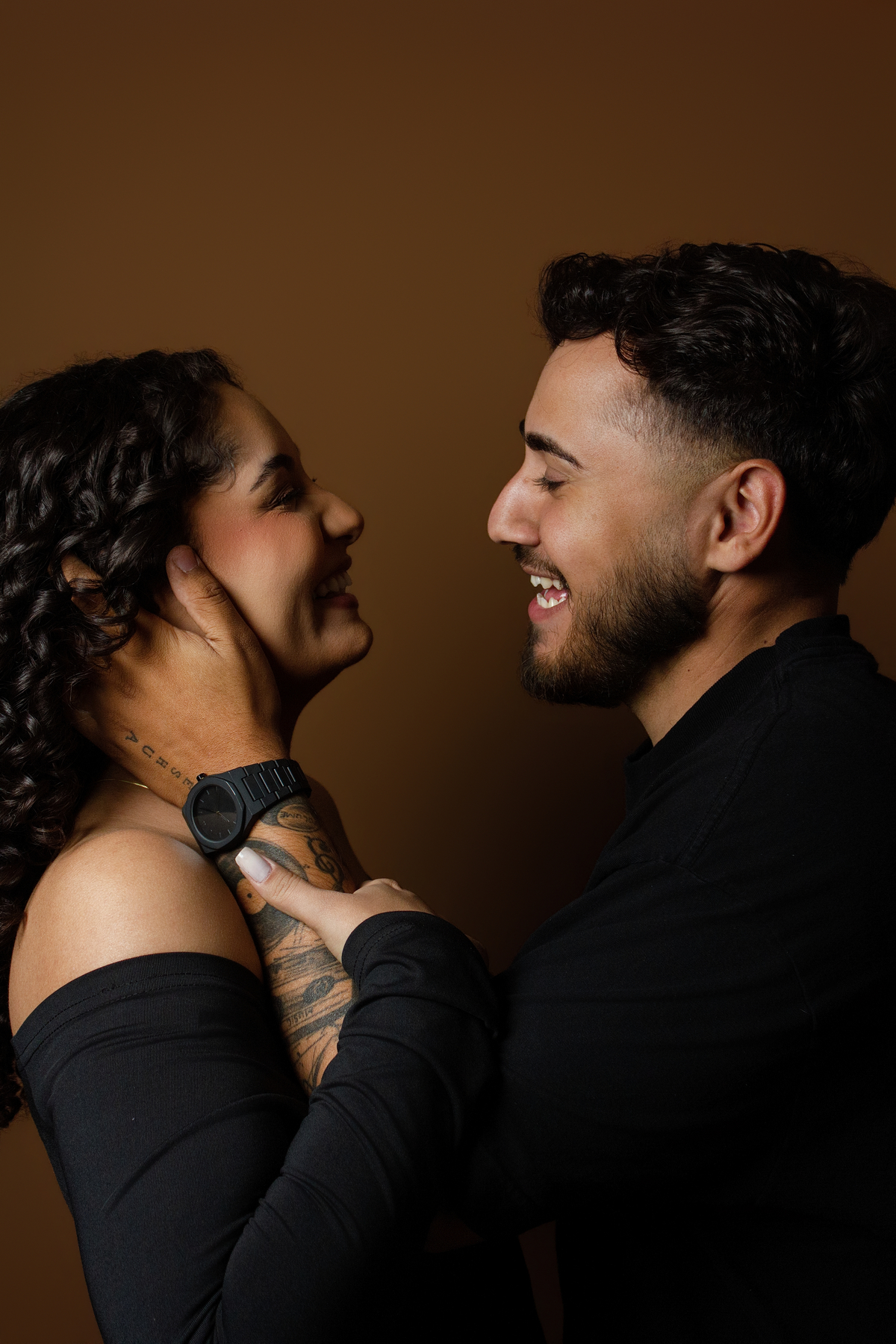 Ensaio de Casal Pré-Wedding no Estúdio em Matozinhos MG