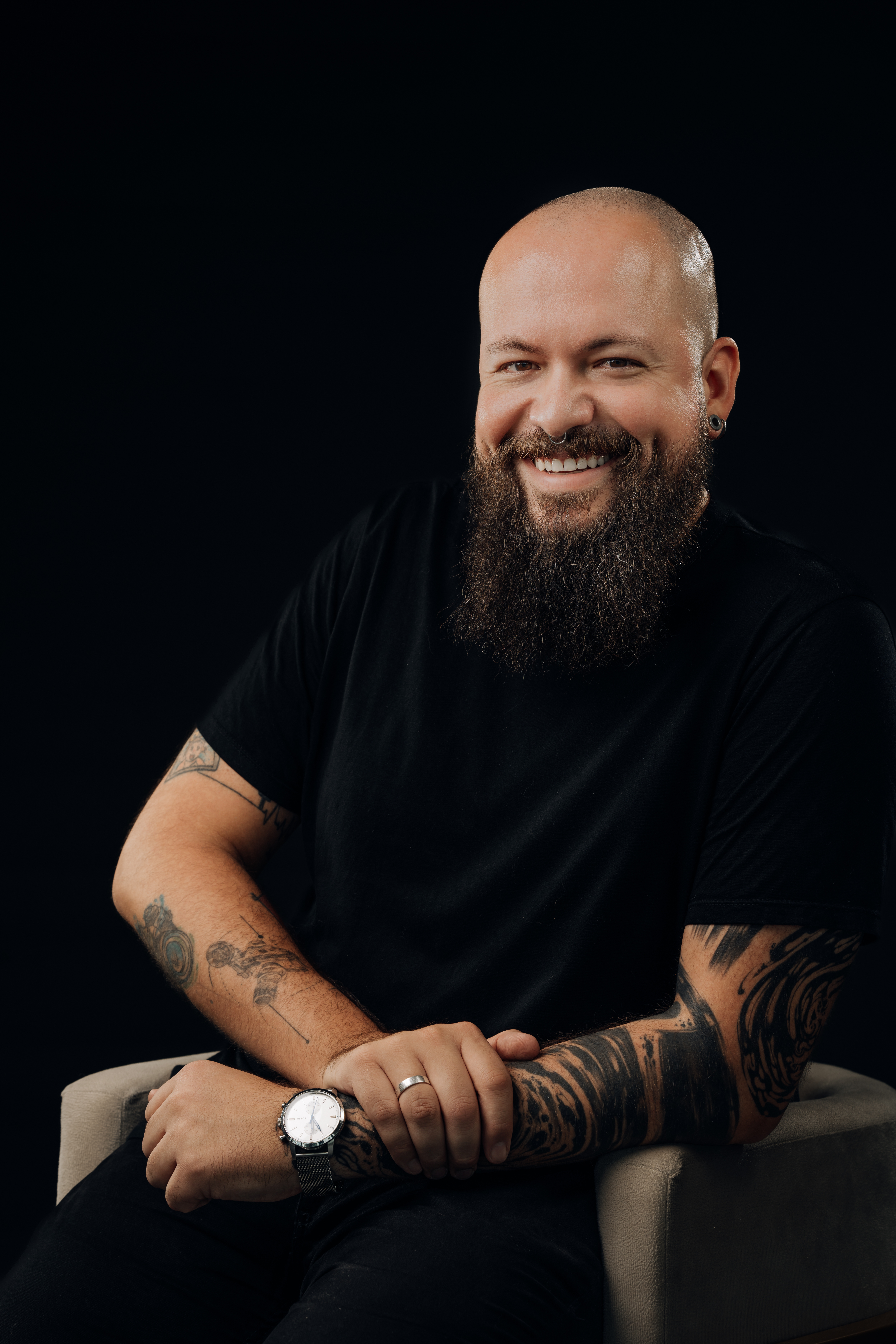 Sobre Rodrigo Stobäus - Fotógrafo profissional de eventos corporativos, casamentos e formaturas com estilo elegante e atemporal em Porto Alegre/RS