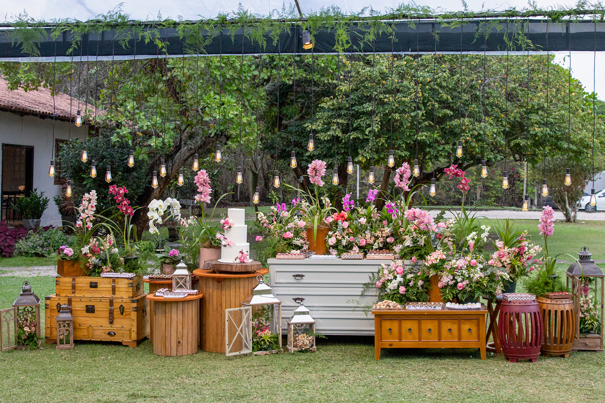 decoração de mesa principal 