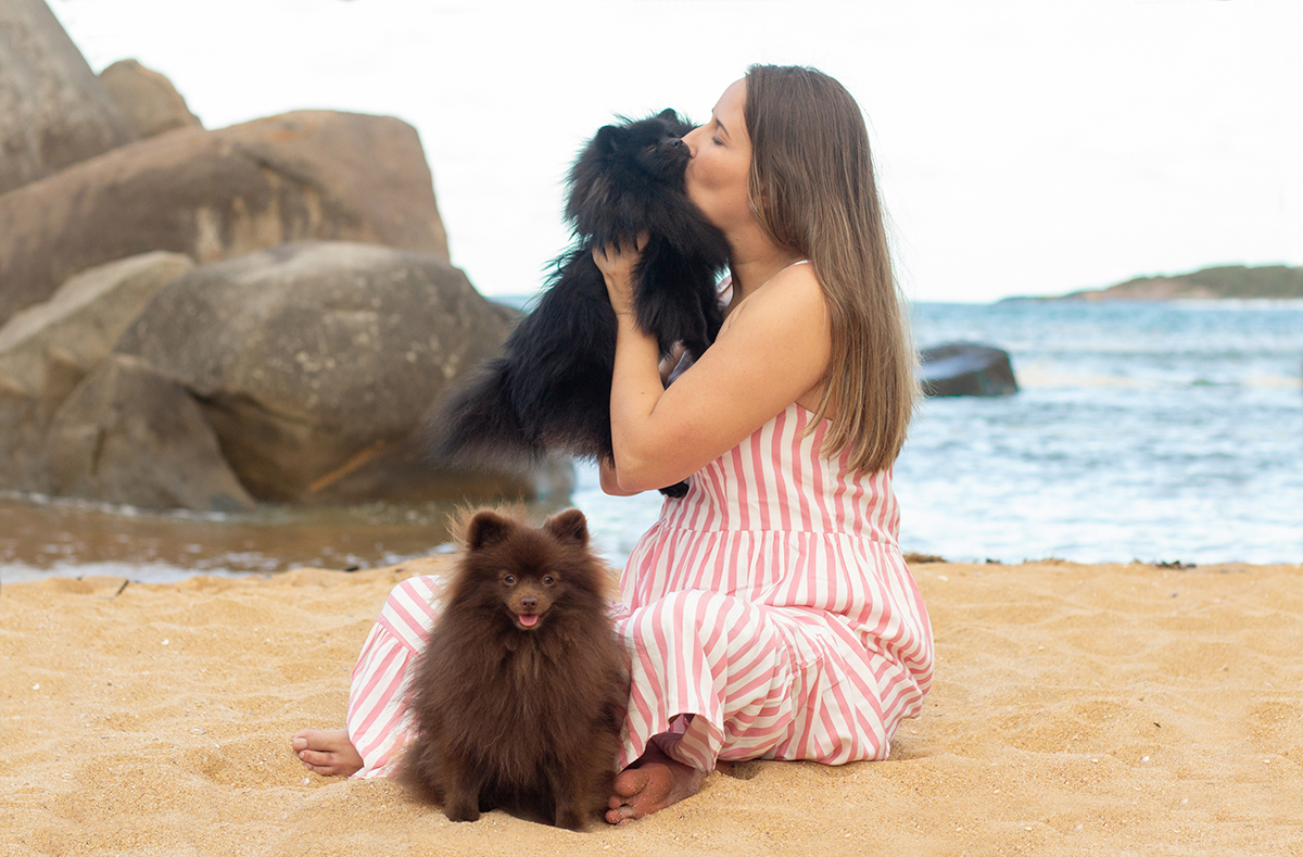 fotografia-pet-cachorro-spitz-praia-espirito-santo 