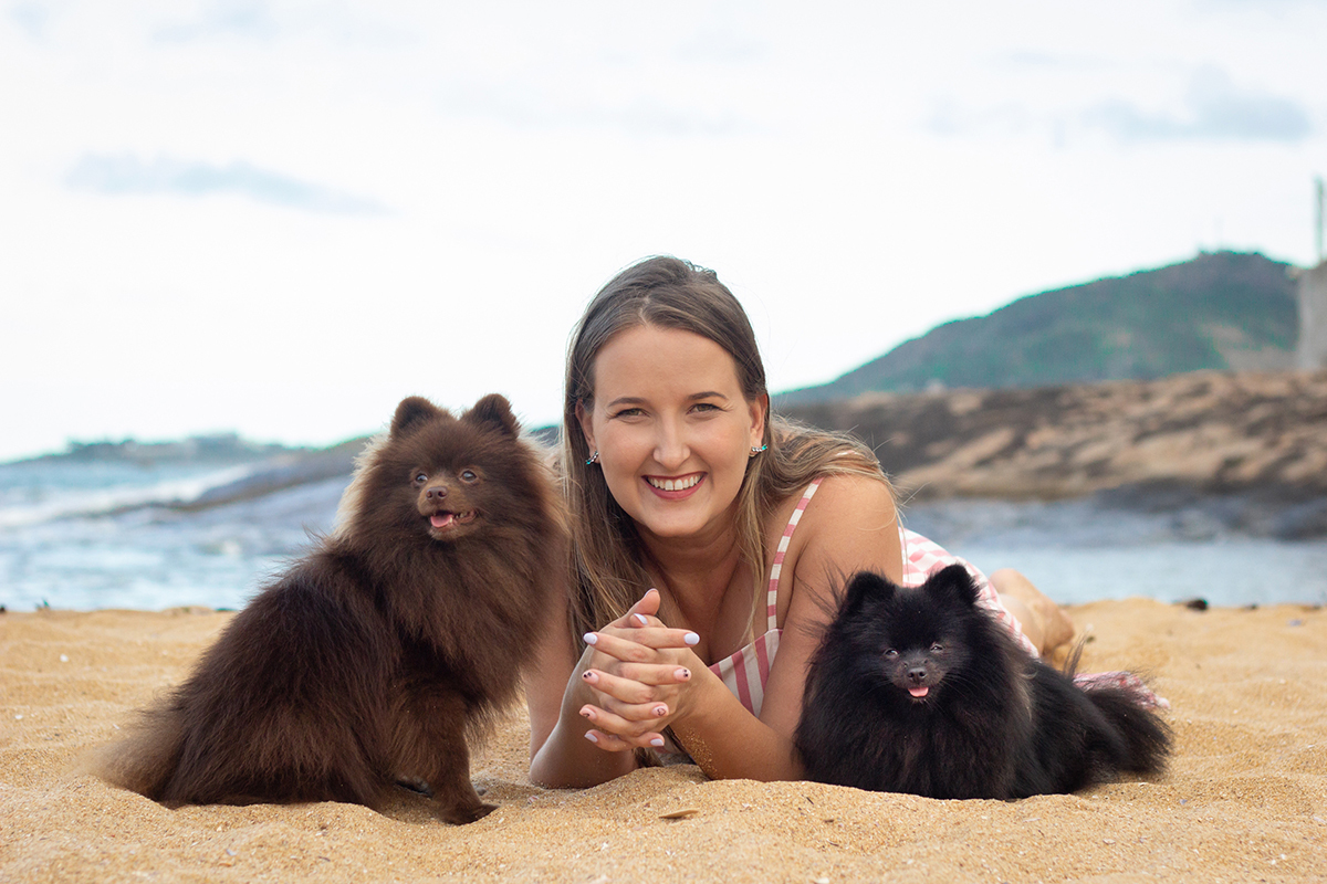 fotografia-pet-cachorro-spitz-praia-espirito-santo 