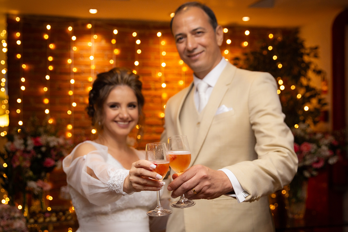 casamento-jantar-mesa-do-bolo-noivos-brinde-vila-velha-espirito-santo