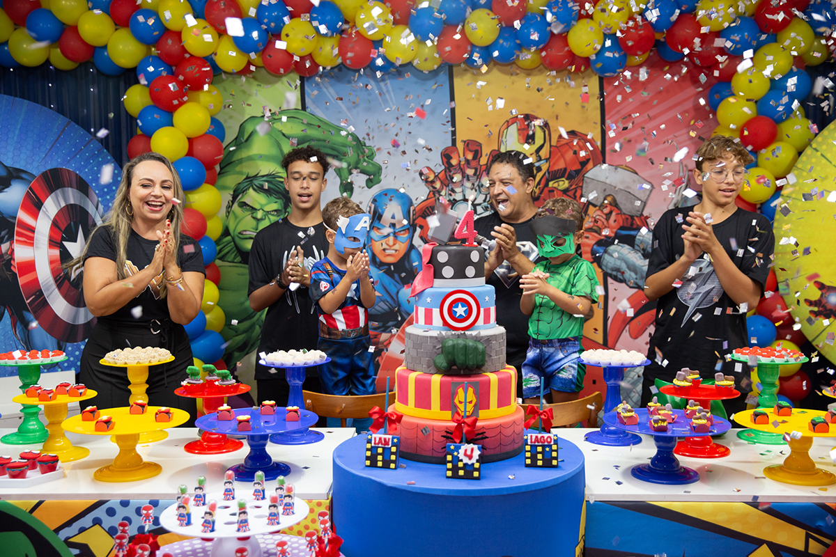 fotografia-aniversario-infantil-super herois-familia-parabens-vila-velha-espirito-santo
