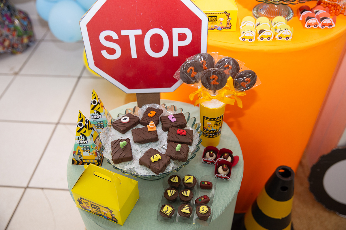 Aniversario-infantil-trator-decoracao-vitoria-espirito-santo