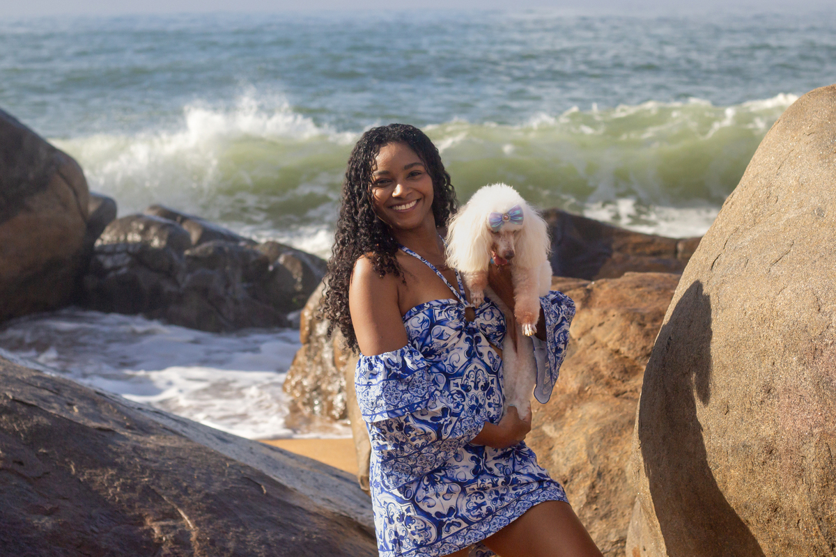 fotografia-pet-ensaio-praia-poodle-idoso-barradojucu-vilavelha